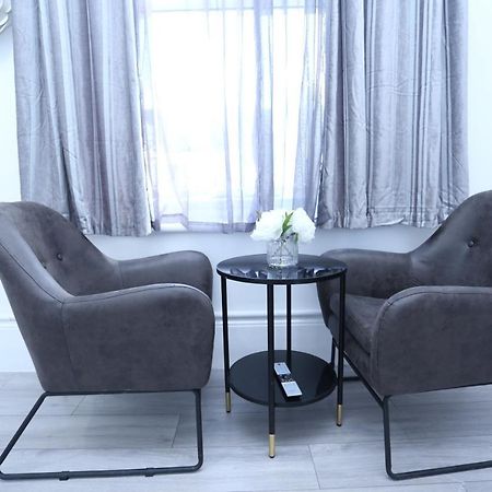 London Town Apartment- Lewisham ภายนอก รูปภาพ