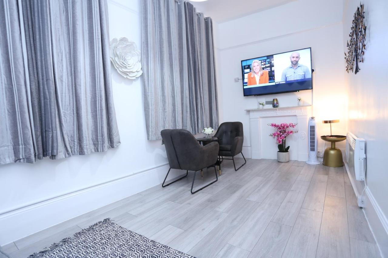 London Town Apartment- Lewisham ภายนอก รูปภาพ