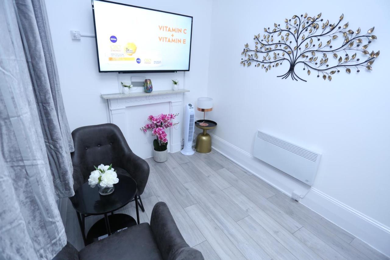 London Town Apartment- Lewisham ภายนอก รูปภาพ